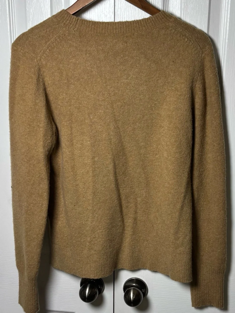 J.Crew Extra-Soft Camel Brown Sweater Size Medium Wool Blend Crewneck